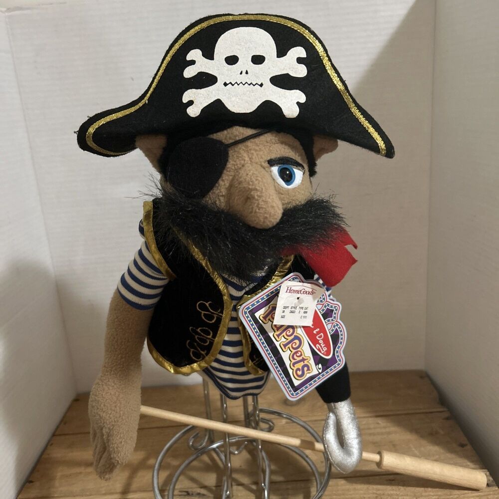 Melissa & Doug 3899 Barnacle Bart Pirate Hand Puppet Plush